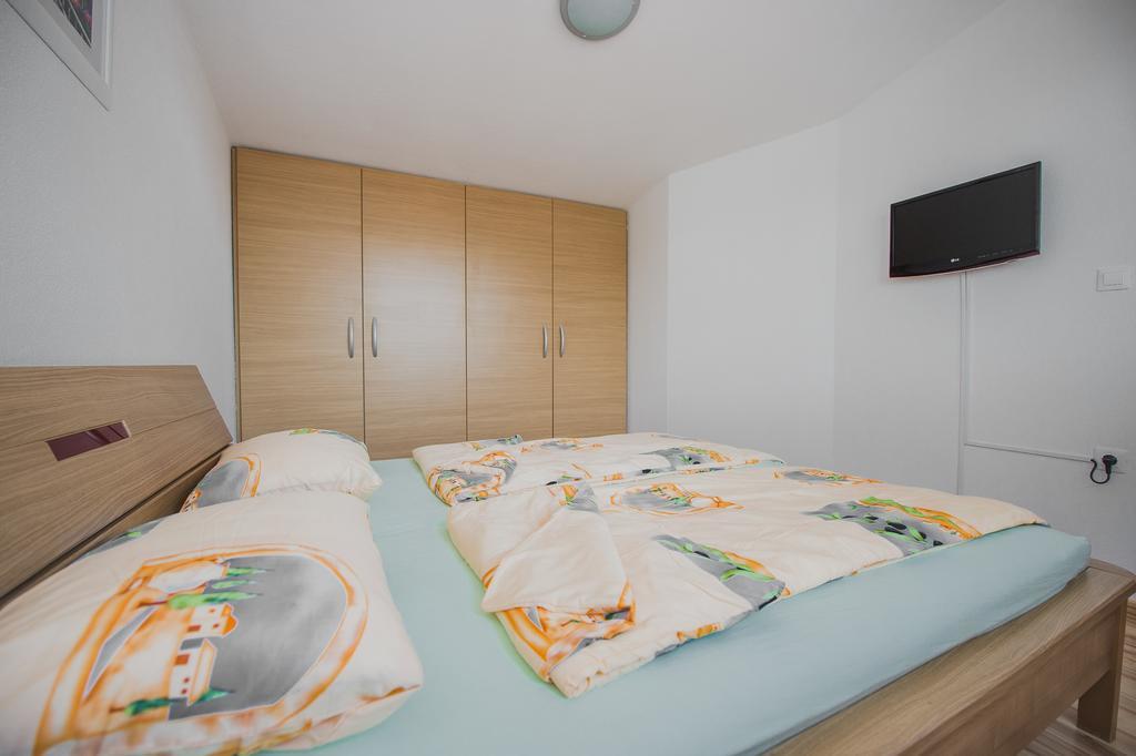 Apartments Villa Monique Rogoznica  Habitación foto